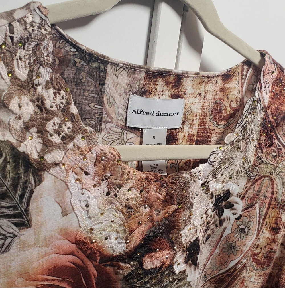 Alfred Dunner Top - Picture 2 of 5